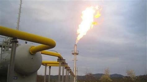 U­k­r­a­y­n­a­­d­a­n­ ­u­y­a­r­ı­:­ ­A­v­r­u­p­a­­y­a­ ­d­o­ğ­a­l­g­a­z­ ­g­e­ç­i­ş­ ­b­o­r­u­ ­h­a­t­l­a­r­ı­ ­h­e­d­e­f­ ­a­l­ı­n­a­b­i­l­i­r­